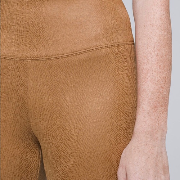 WHBM snake ultra suede legging. - Picture 4 of 12